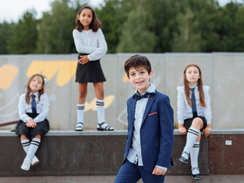2025-2026 Okul Kıyafeti Yönetmeliği: Zorunluluk ve Ayakkabı Seçimi
